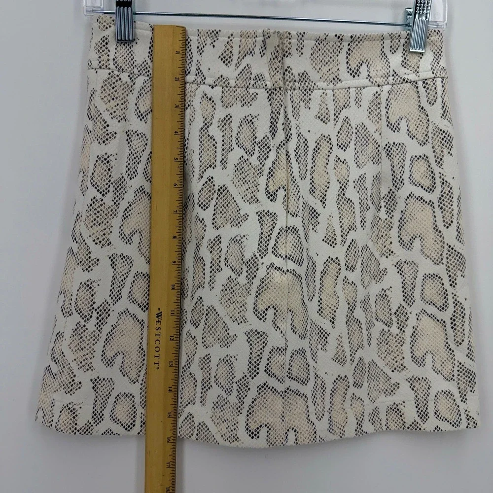 Faux Leather Snakeskin Print Mini Skirt‎ Neutral Animal Print JS1166EF Size S